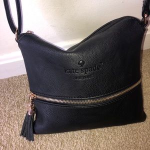 MAKE OFFER: Kate Spade purse